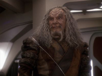 Star Trek: Deep Space Nine Screencaps "The Sword of Kahless" (S4:E9)