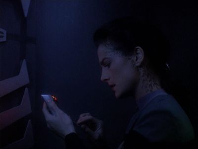 Star Trek: Deep Space Nine Screencaps "The Sword of Kahless" (S4:E9)