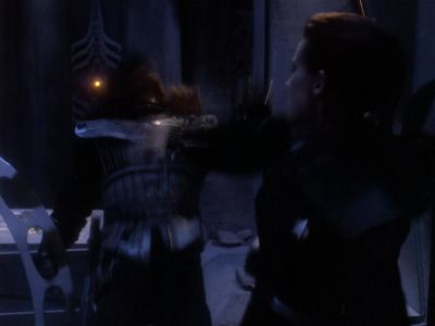 Star Trek: Deep Space Nine Screencaps "The Sword of Kahless" (S4:E9)