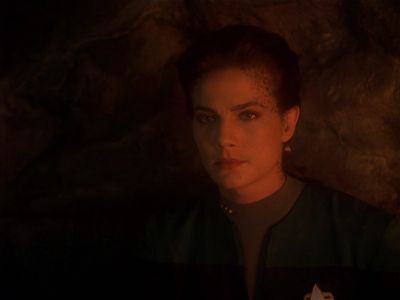 Star Trek: Deep Space Nine Screencaps "The Sword of Kahless" (S4:E9)