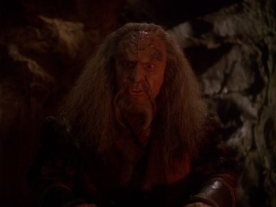 Star Trek: Deep Space Nine Screencaps "The Sword of Kahless" (S4:E9)