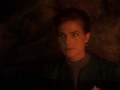 Star Trek: Deep Space Nine Screencaps "The Sword of Kahless" (S4:E9)