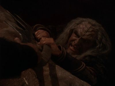 Star Trek: Deep Space Nine Screencaps "The Sword of Kahless" (S4:E9)