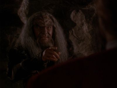 Star Trek: Deep Space Nine Screencaps "The Sword of Kahless" (S4:E9)