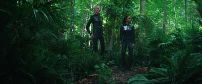 Star Trek: Discovery ScreenCaps "Under the Twin Moons" (S5:E2)
