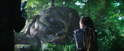 Star Trek: Discovery ScreenCaps "Under the Twin Moons" (S5:E2)