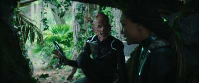 Star Trek: Discovery ScreenCaps "Under the Twin Moons" (S5:E2)