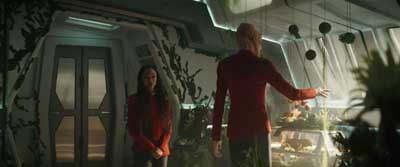 Star Trek: Discovery ScreenCaps "Under the Twin Moons" (S5:E2)