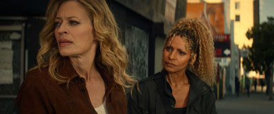 Star Trek: Picard ScreenCaps "Monsters" (S2:E7)