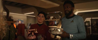 Star Trek: Strange New Worlds ScreenCaps "The Sehlat Who Ate its Tail" (S3:E6)