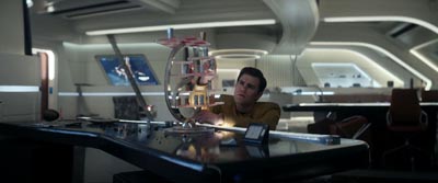 Star Trek: Strange New Worlds ScreenCaps "The Sehlat Who Ate its Tail" (S3:E6)