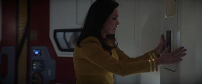 Star Trek: Strange New Worlds ScreenCaps "The Sehlat Who Ate its Tail" (S3:E6)