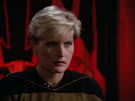 "Encounter at Farpoint, Part I" (S1:E1) Star Trek: The Next Generation Screencaps