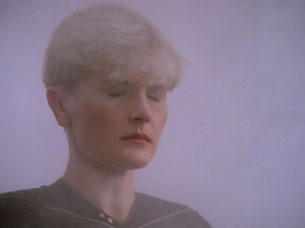 "Encounter at Farpoint, Part I" (S1:E1) Star Trek: The Next Generation Screencaps