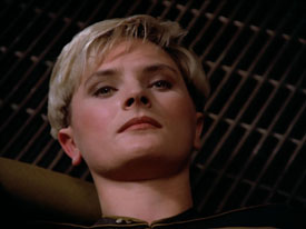"Encounter at Farpoint, Part I" (S1:E1) Star Trek: The Next Generation Screencaps