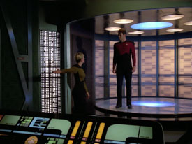 "Encounter at Farpoint, Part I" (S1:E1) Star Trek: The Next Generation Screencaps
