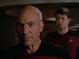 "Encounter at Farpoint, Part I" (S1:E1) Star Trek: The Next Generation Screencaps