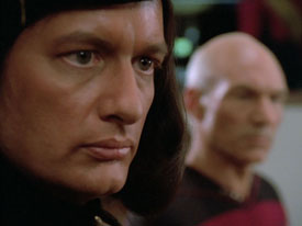 "Encounter at Farpoint, Part I" (S1:E1) Star Trek: The Next Generation Screencaps