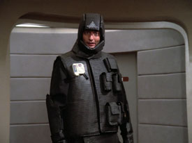 "Encounter at Farpoint, Part I" (S1:E1) Star Trek: The Next Generation Screencaps