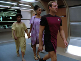 "Encounter at Farpoint, Part I" (S1:E1) Star Trek: The Next Generation Screencaps