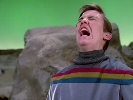 "Hide and Q" (S1:E10) Star Trek: The Next Generation Screencaps