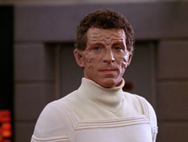 "Transfigurations" (S3:E25) Star Trek: The Next Generation Screencaps