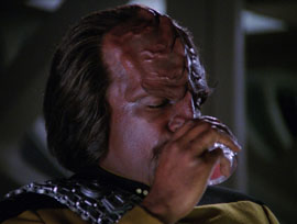 "Transfigurations" (S3:E25) Star Trek: The Next Generation Screencaps