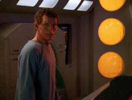 "Transfigurations" (S3:E25) Star Trek: The Next Generation Screencaps