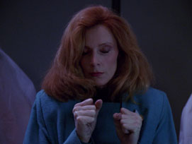 "Night Terrors" (S4:E17) Star Trek: The Next Generation Screencaps