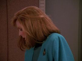 "The Host" (S4:E23) Star Trek: The Next Generation Screencaps