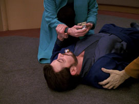 "The Host" (S4:E23) Star Trek: The Next Generation Screencaps