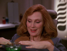 "The Host" (S4:E23) Star Trek: The Next Generation Screencaps