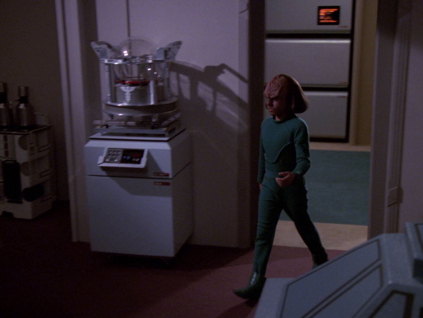 TNG-S5E16-133.jpg