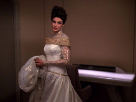 "The Perfect Mate" (S5:E21) Star Trek: The Next Generation Screencaps