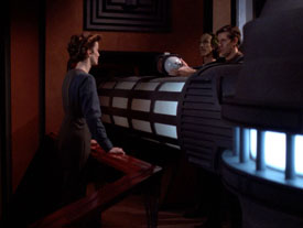 "Starship Mine" (S6:E18) Star Trek: The Next Generation Screencaps