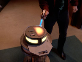 "Starship Mine" (S6:E18) Star Trek: The Next Generation Screencaps