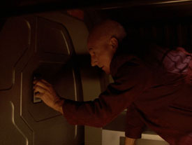 "Starship Mine" (S6:E18) Star Trek: The Next Generation Screencaps