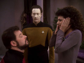 "Starship Mine" (S6:E18) Star Trek: The Next Generation Screencaps