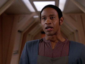 "Starship Mine" (S6:E18) Star Trek: The Next Generation Screencaps
