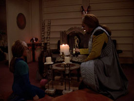 "Firstborn" (S7:E21) Star Trek: The Next Generation Screencaps