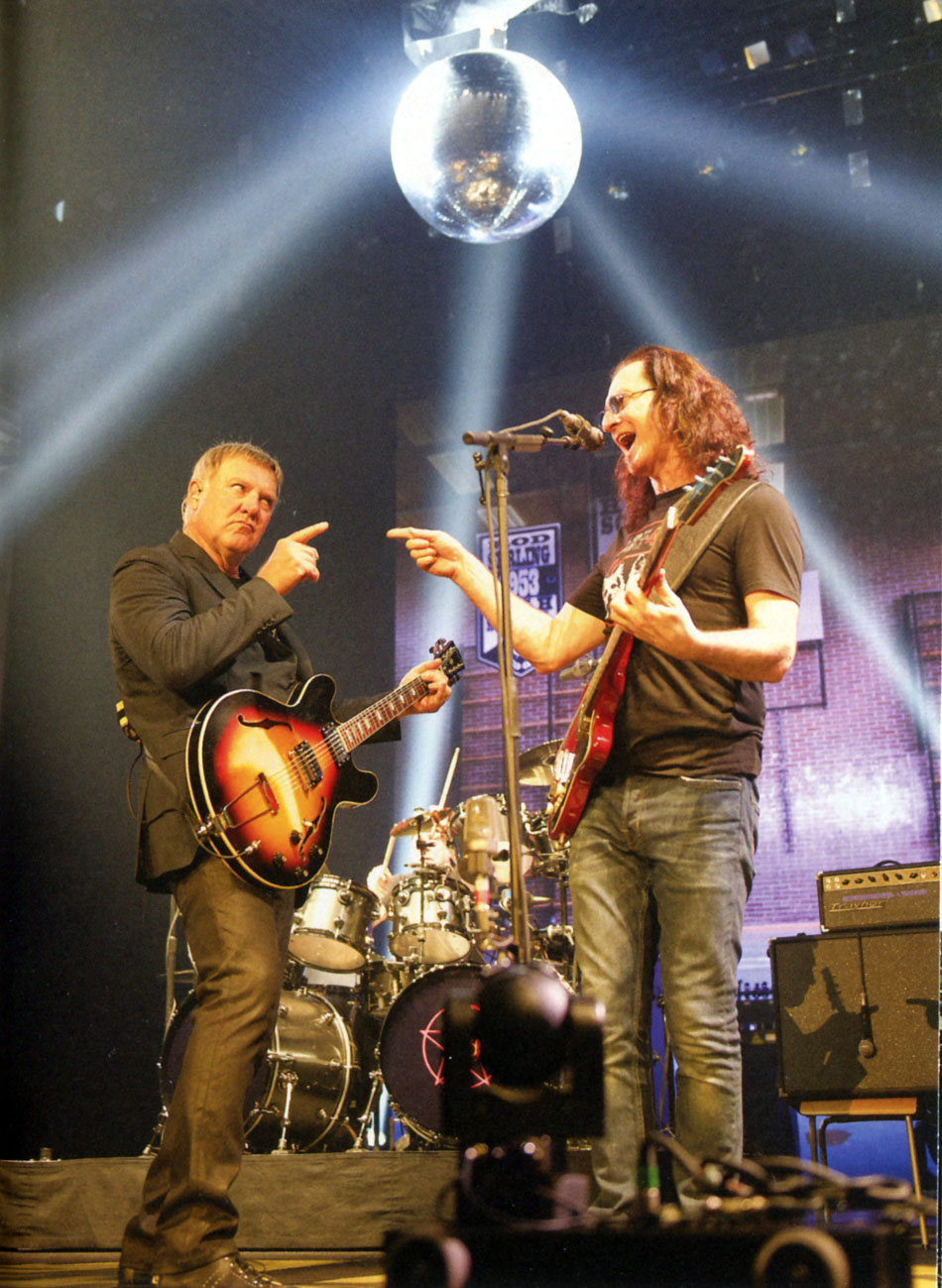 Rush: R40 Live