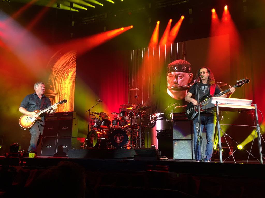 Rush 'R40 Live 40th Anniversary' Tour Pictures - Austin, TX 05/16/2015
