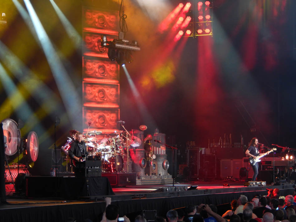 Rush 'R40 Live 40th Anniversary' Tour Pictures - Bristow, VA 05/30/2015