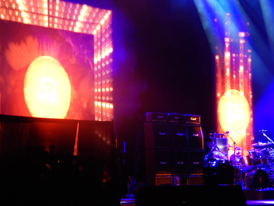 Rush 'R40 Live 40th Anniversary' Tour Pictures - Bristow, VA 05/30/2015