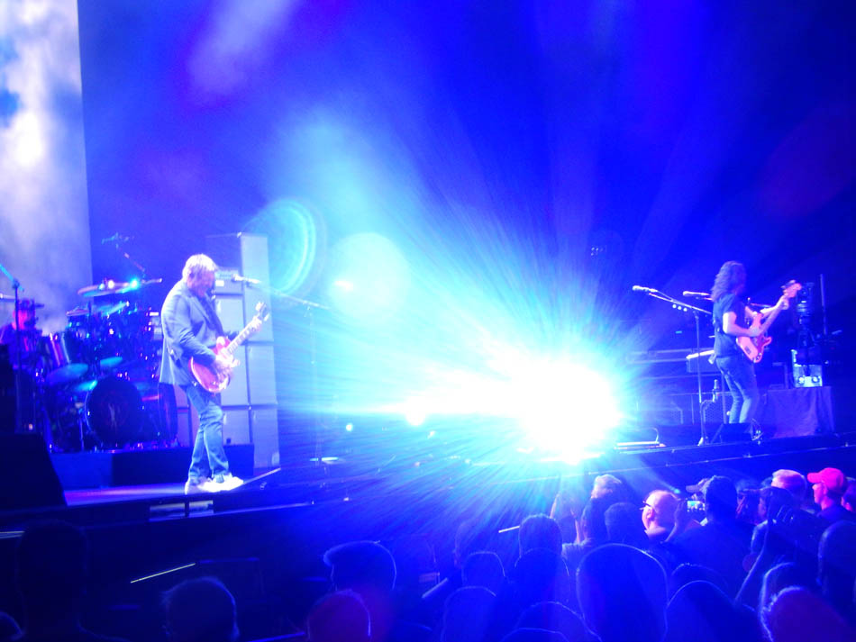 Rush 'R40 Live 40th Anniversary' Tour Pictures - Bristow, VA 05/30/2015