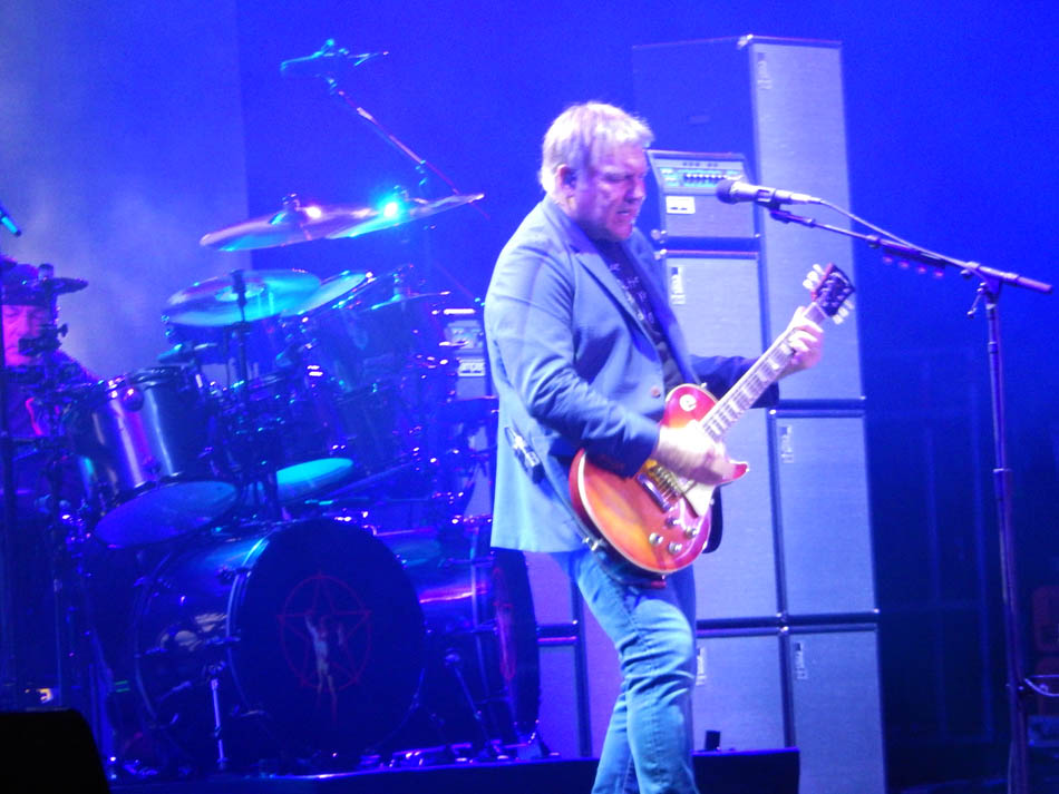 Rush 'R40 Live 40th Anniversary' Tour Pictures - Bristow, VA 05/30/2015