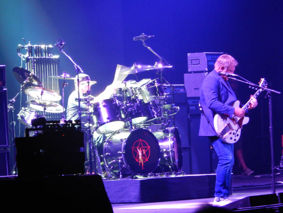 Rush 'R40 Live 40th Anniversary' Tour Pictures - Bristow, VA 05/30/2015