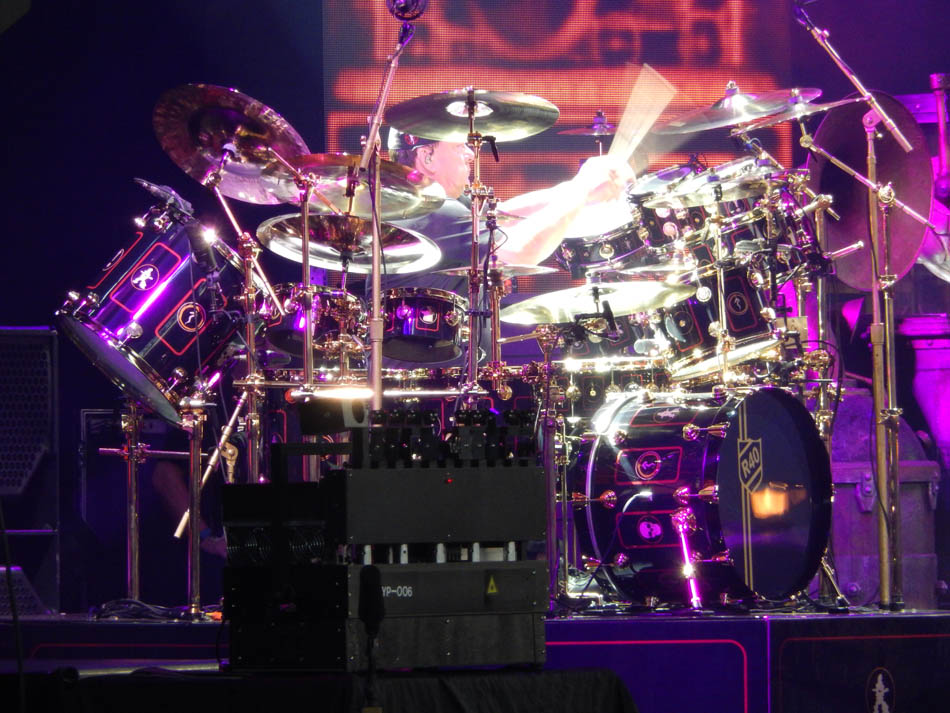 Rush 'R40 Live 40th Anniversary' Tour Pictures - Bristow, VA 05/30/2015