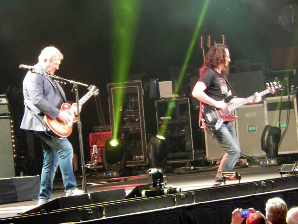 Rush 'R40 Live 40th Anniversary' Tour Pictures - Bristow, VA 05/30/2015