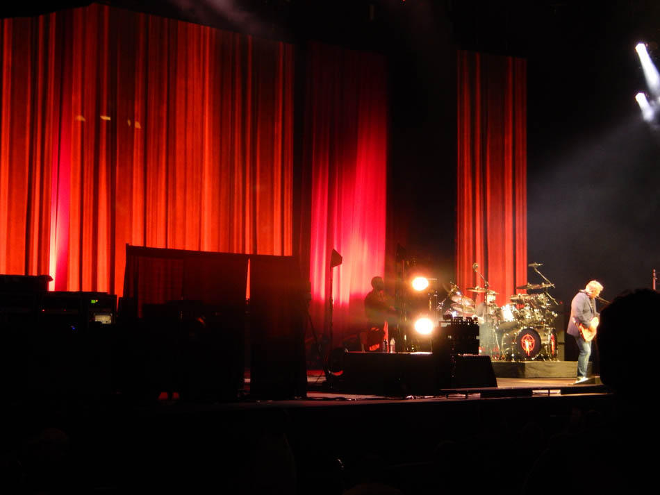 Rush 'R40 Live 40th Anniversary' Tour Pictures - Bristow, VA 05/30/2015